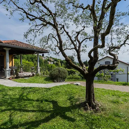 Canturina - Private In A With Exclusive Garden And Free Parking Appartamento
