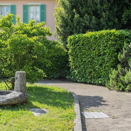 Canturina - Private In A With Exclusive Garden And Free Parking Appartamento
