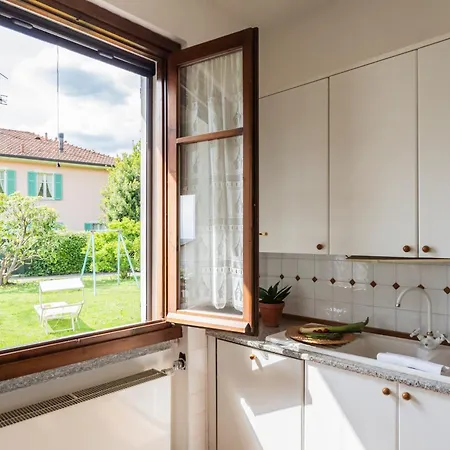 Canturina - Private In A With Exclusive Garden And Free Parking *