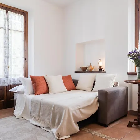 Canturina - Private In A With Exclusive Garden And Free Parking *
