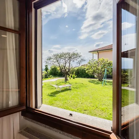 Canturina - Private In A With Exclusive Garden And Free Parking Appartamento Côme